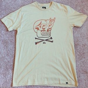 Quiksilver.Mens tshirt